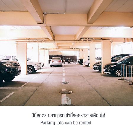 Golden House @ On-Nut Station Motel Банкок Екстериор снимка